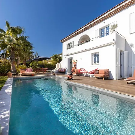 2 Private With Pool And Garden Sea View *